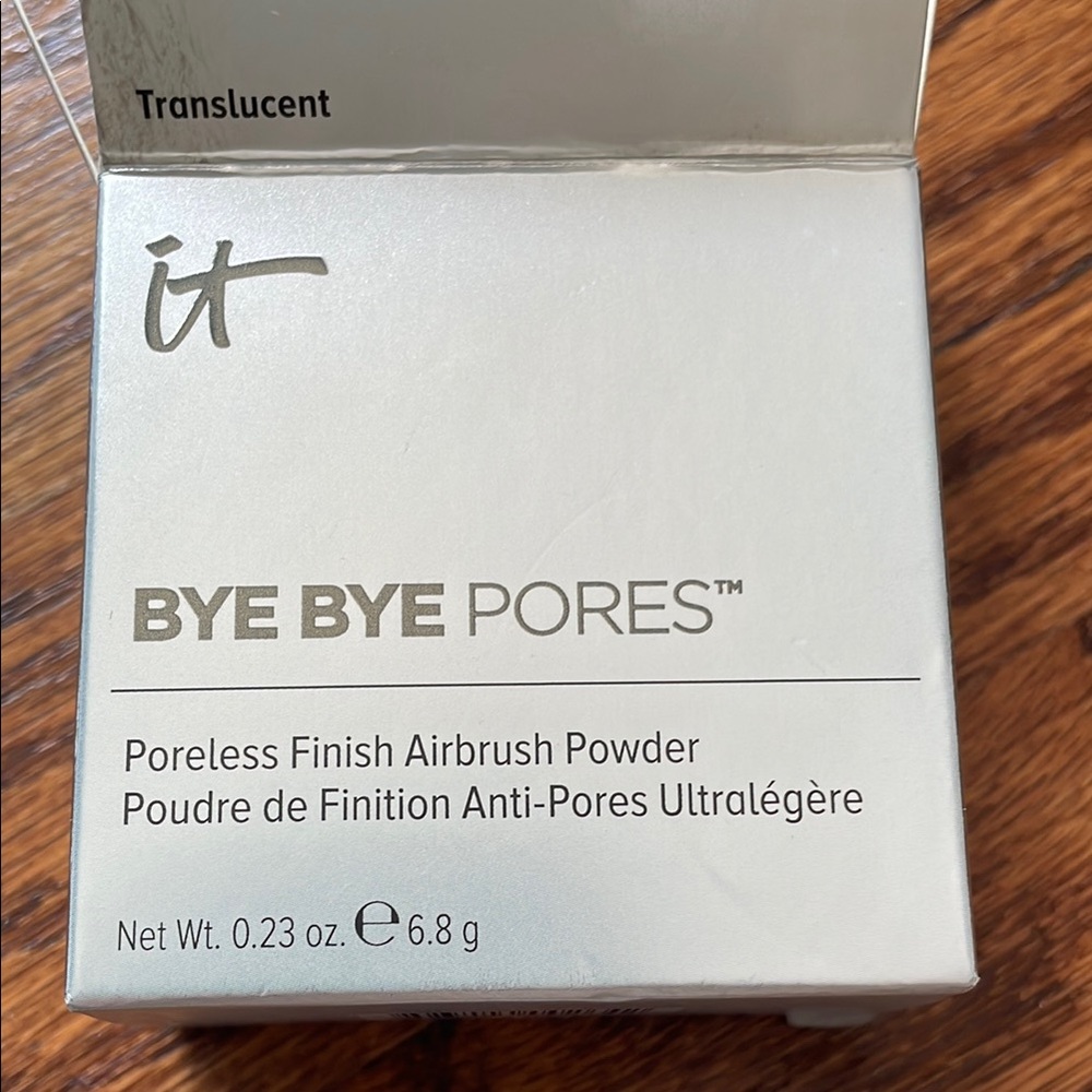 IT Cosmetics Bye Bye Pores Translucent Powder